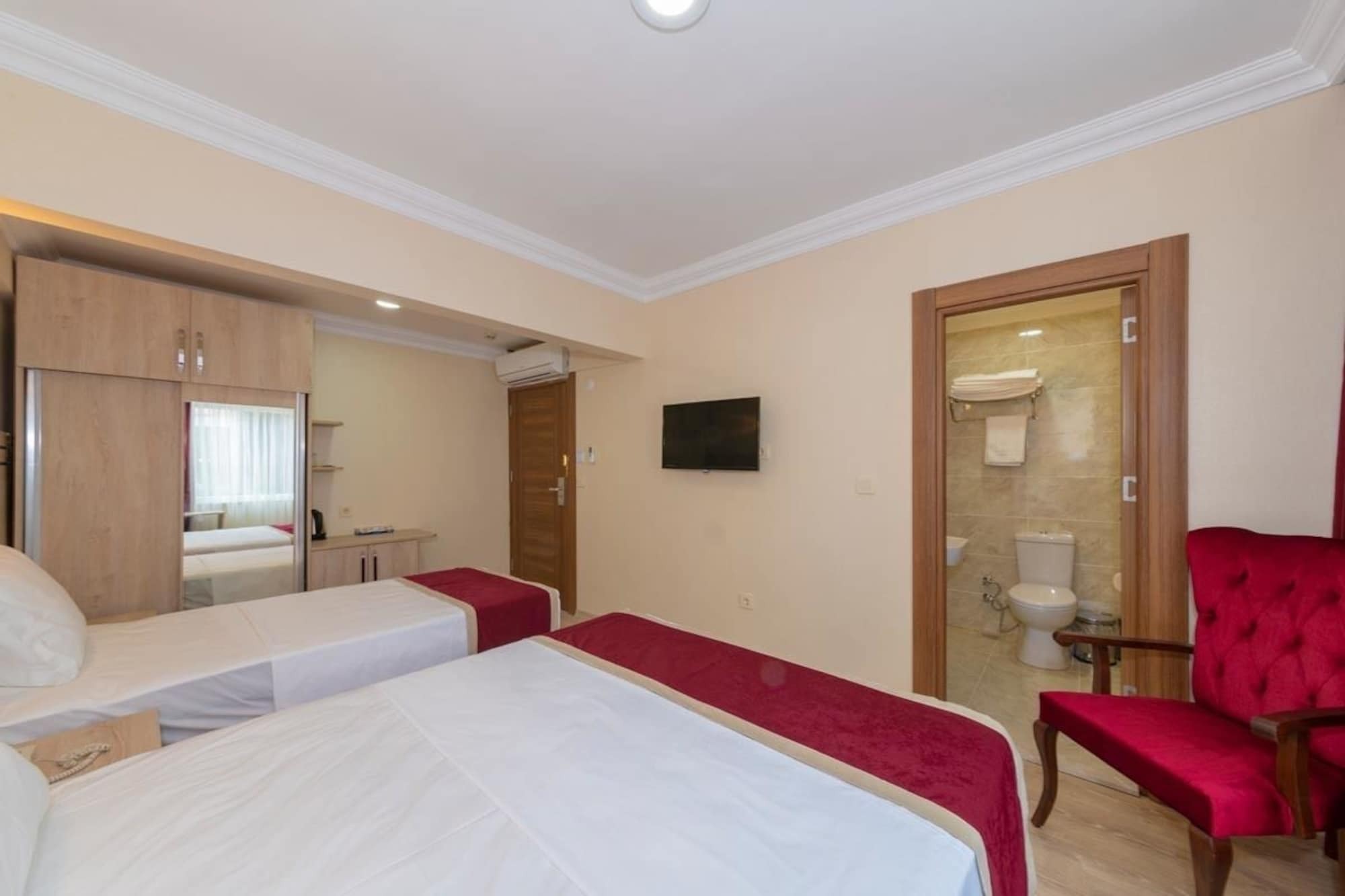 Beijing Hotel Provincia di Provincia di Istanbul Esterno foto